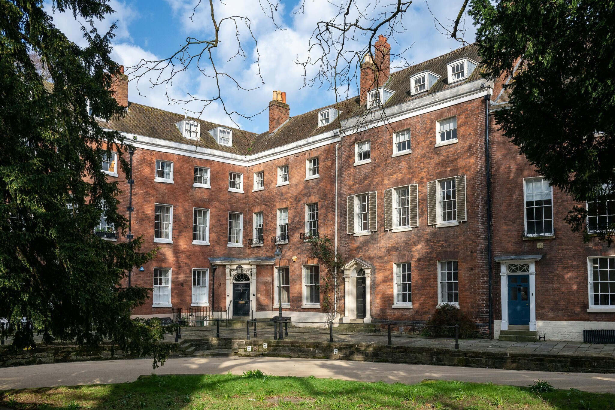 4-5 College Yard, Worcester à vendre Photo du bâtiment- Image 1 de 12