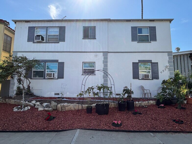 455 S Oakhurst Dr, Beverly Hills, CA à vendre - Photo du bâtiment - Image 2 de 19