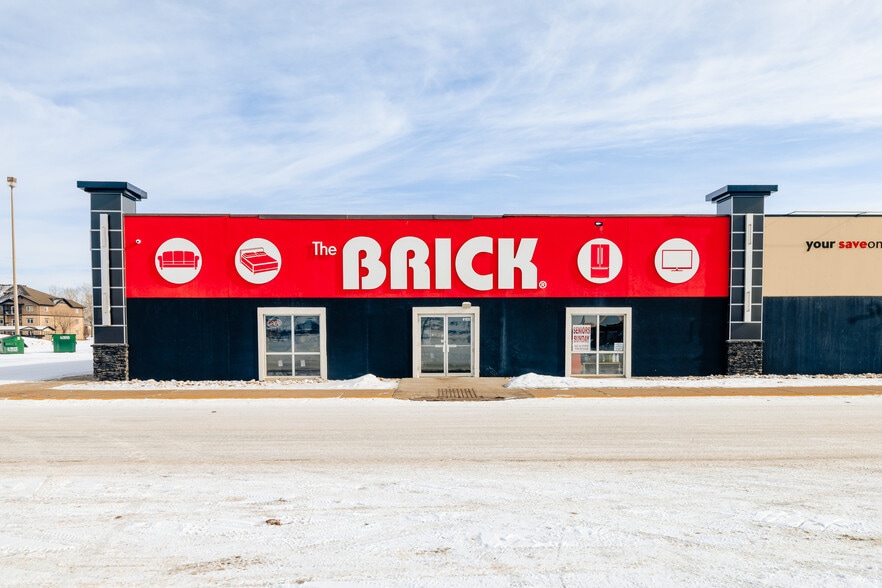 3725 56 St, Wetaskiwin, AB for lease - Building Photo - Image 2 of 14