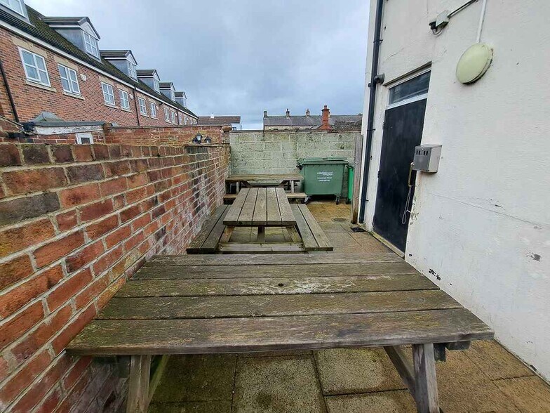 2 Victoria St, Horbury à vendre - Photo du bâtiment - Image 2 de 7