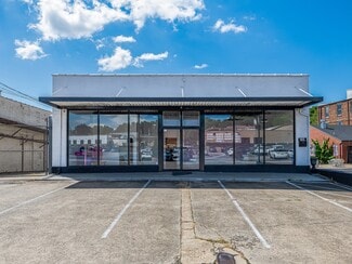 Plus de détails pour 105 W Henderson St, Marion, NC - Commerce de détail à vendre