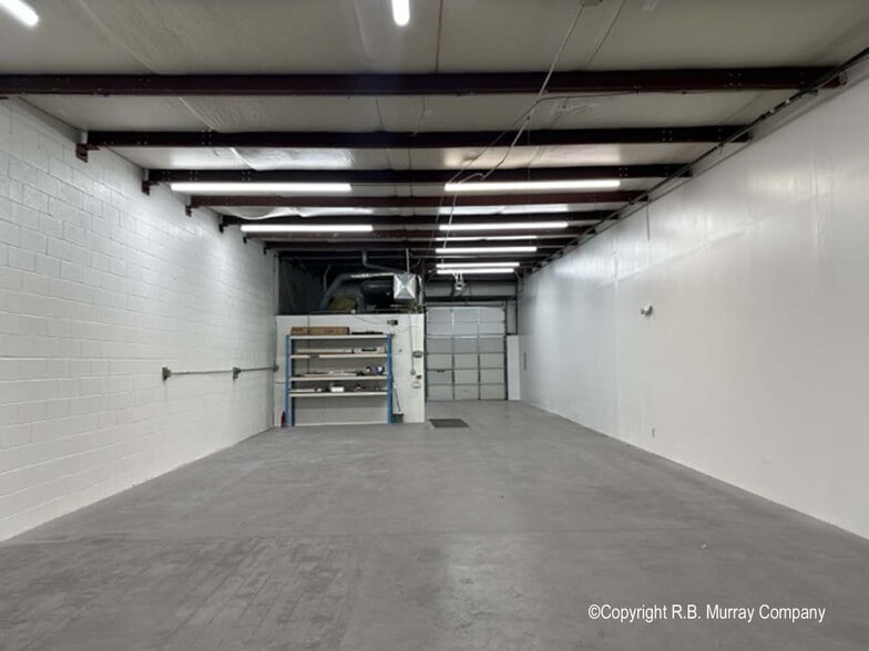 1425 Enterprise Ave, Springfield, MO for lease - Building Photo - Image 3 of 9
