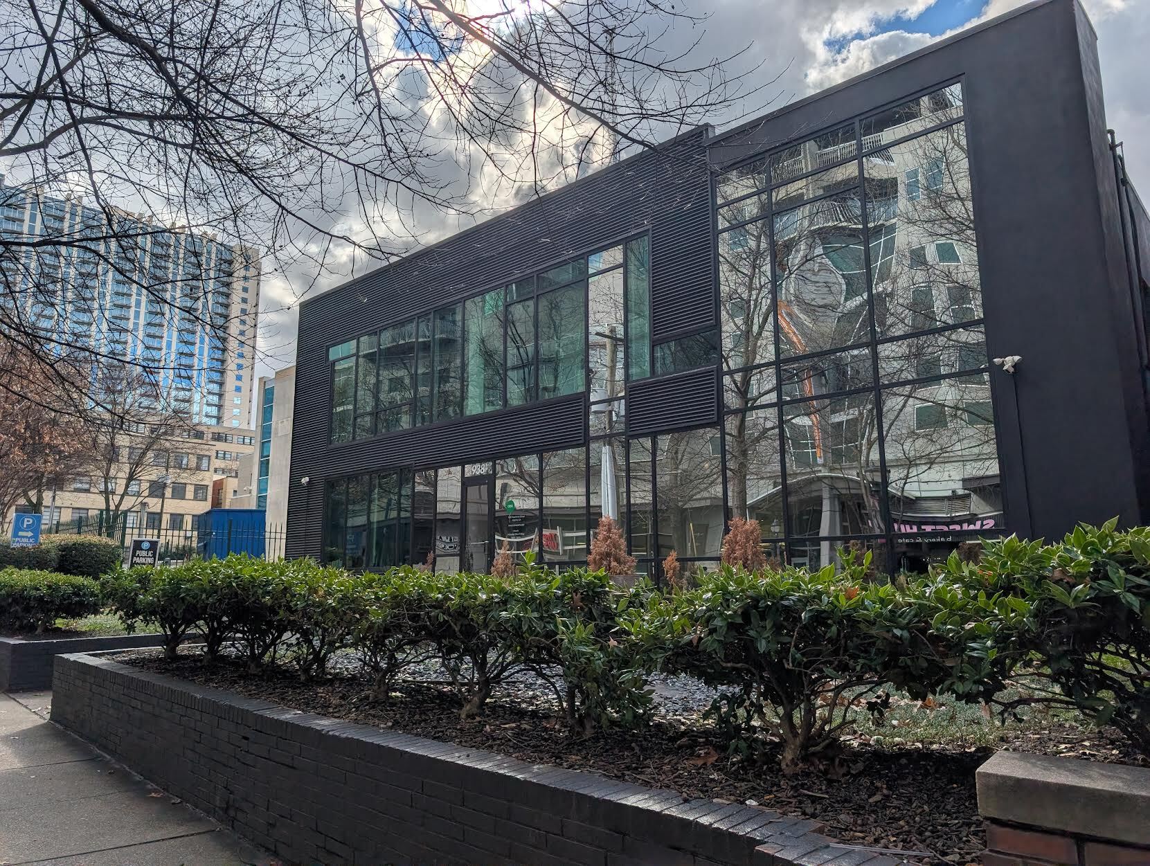 938 Peachtree St NE, Atlanta, GA for lease Primary Photo- Image 1 of 5
