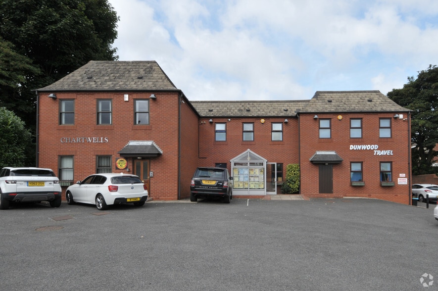 35 Trindle Rd, Dudley à vendre - Photo du bâtiment - Image 2 de 2