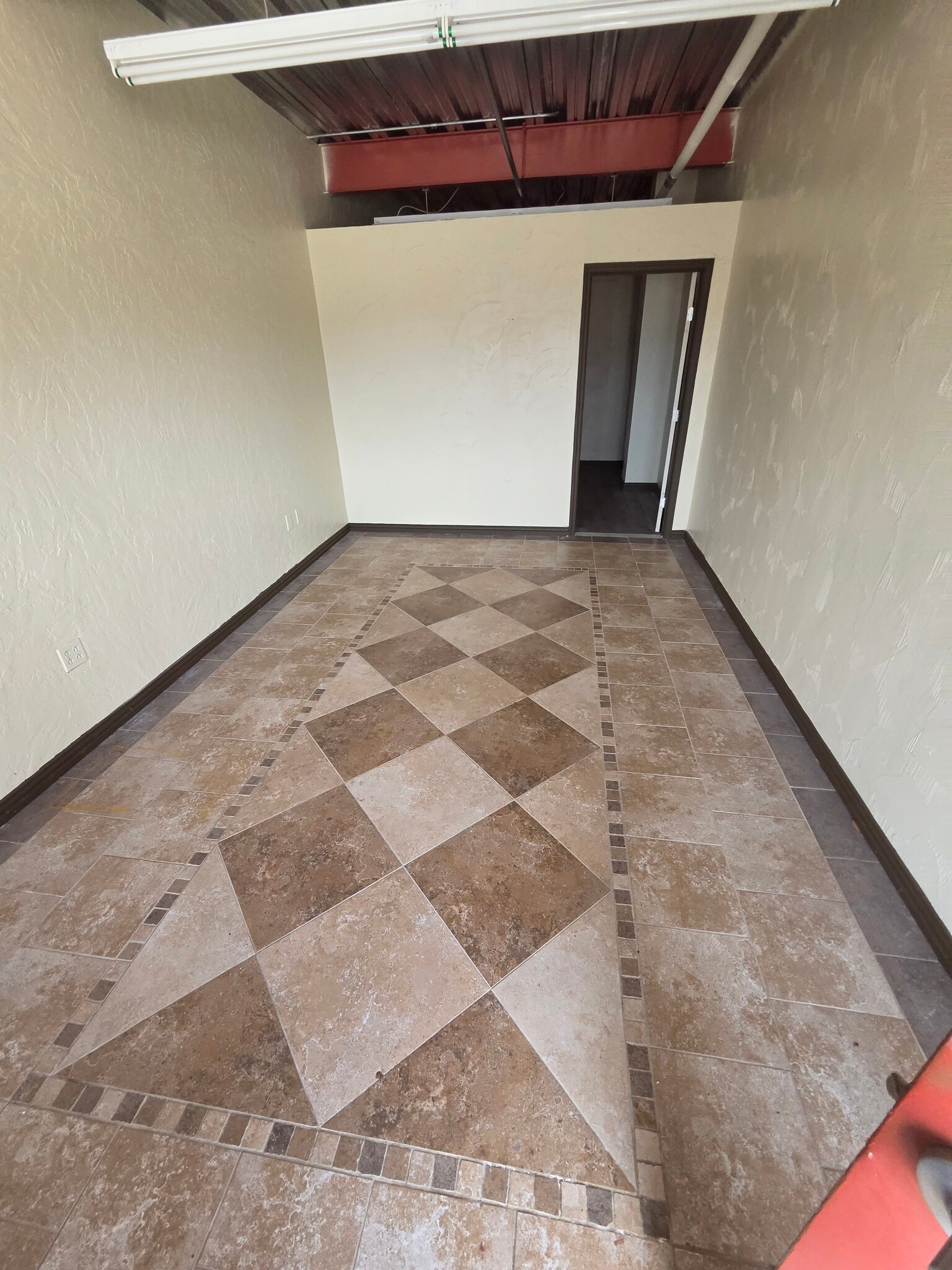 7410 Boulevard 26, Richland Hills, TX for lease Interior Photo- Image 1 of 5