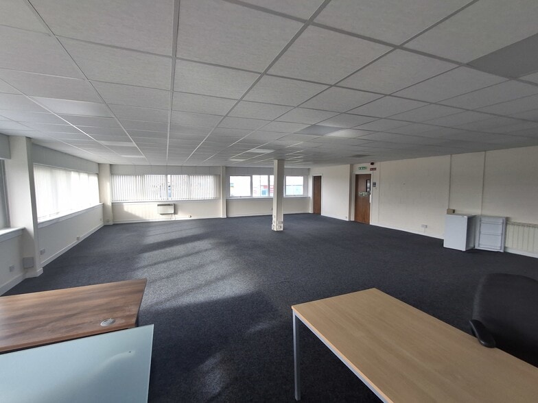 6 Munro Rd, Stirling for lease - Building Photo - Image 3 of 3