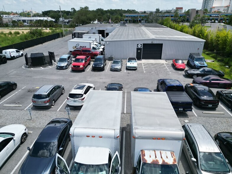5925 Precision Dr, Orlando, FL à louer - Photo du bâtiment - Image 3 de 13