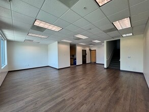6118-6120 Innovation Way, Carlsbad, CA for lease Interior Photo- Image 2 of 7