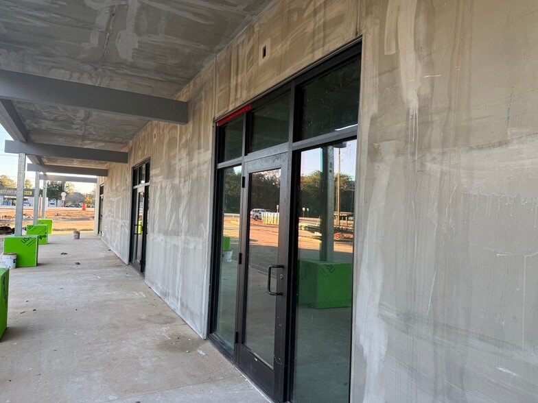 5950 9 Mile, Pensacola, FL for lease - Building Photo - Image 3 of 6