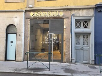 Plus de détails pour Commerce de détail à vendre