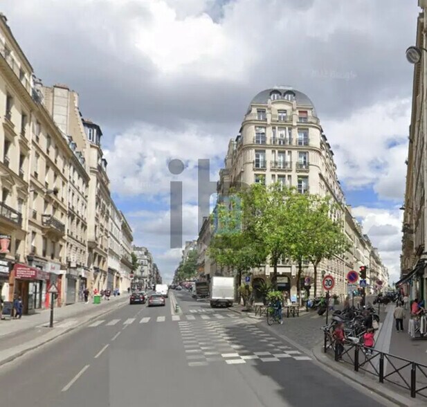 Bureau dans Paris à vendre - Photo du bâtiment - Image 1 de 3