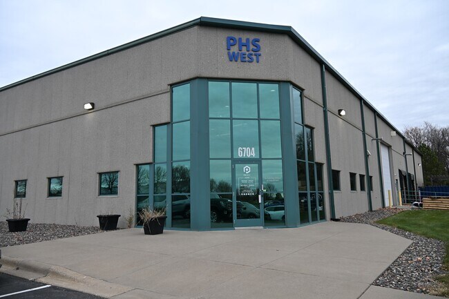 Plus de détails pour 6704 Bleck Dr, Rockford, MN - Industriel à vendre