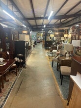 230 Davis Loop, Oxford, AL à vendre Photo du bâtiment- Image 1 de 6