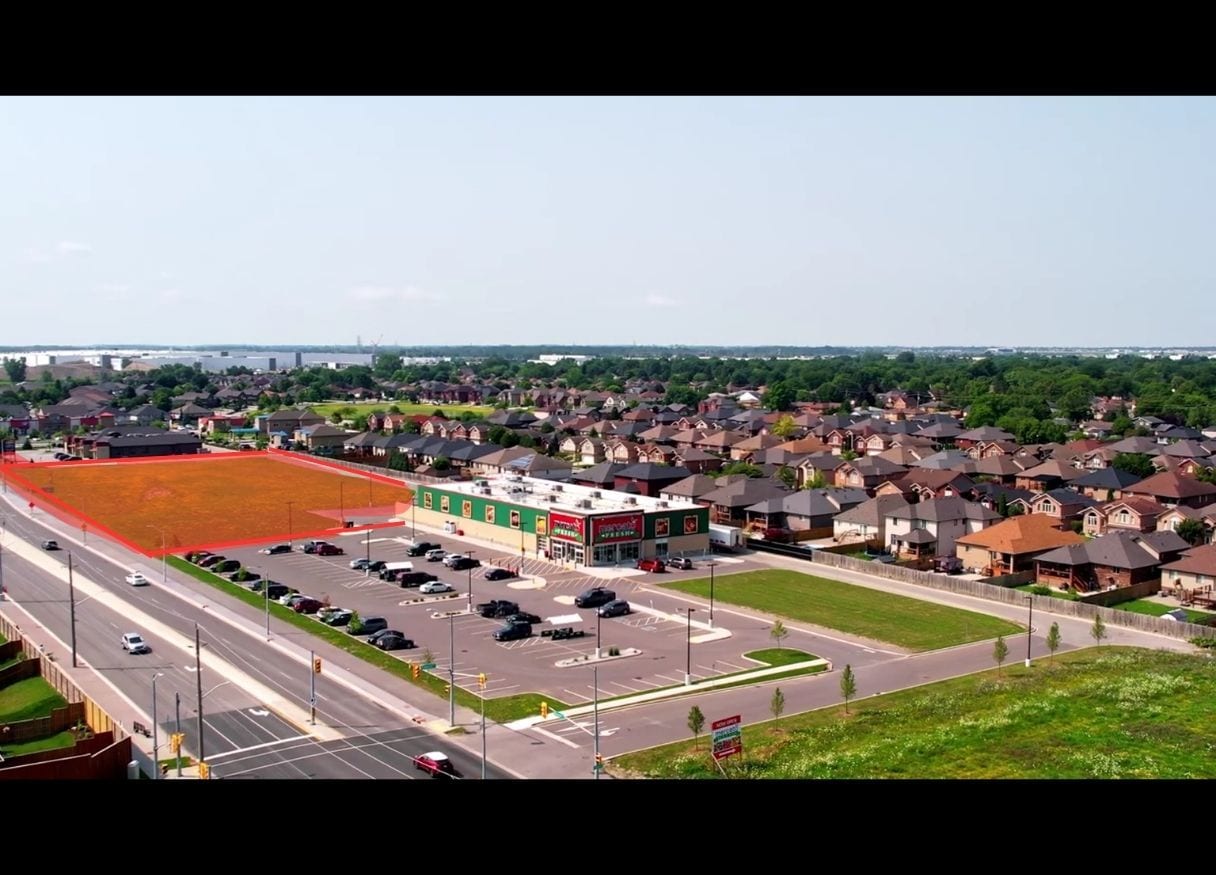3217-3295 Banwell Rd, Windsor, ON à vendre Aérien- Image 1 de 10