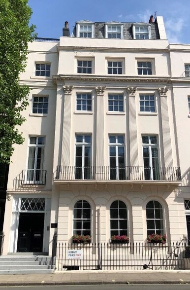 1 Hobart Pl, London for lease - Primary Photo - Image 1 of 19