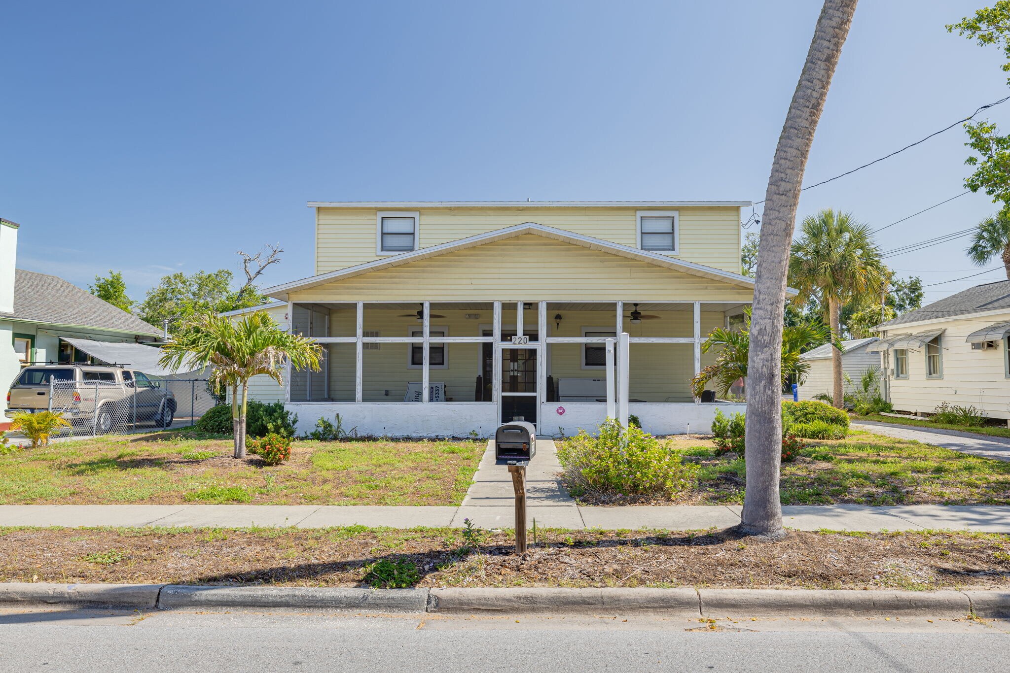 220 Scotland St, Dunedin, FL à louer Photo du bâtiment- Image 1 de 47