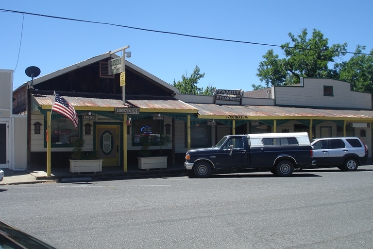 18387 Chestnut Ave, Tuolumne, CA for sale - Primary Photo - Image 1 of 1