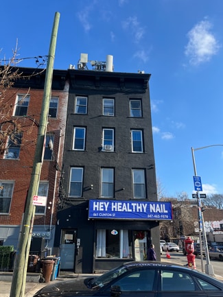 Plus de détails pour 561 Clinton St, Brooklyn, NY - Multi-résidentiel à vendre