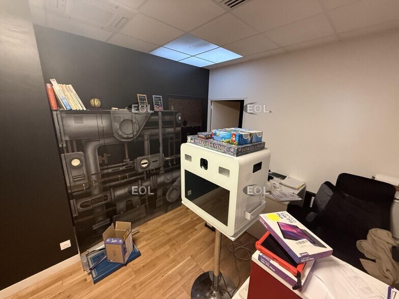 Bureau dans Champigny-sur-Marne à vendre - Photo intérieure - Image 2 de 7