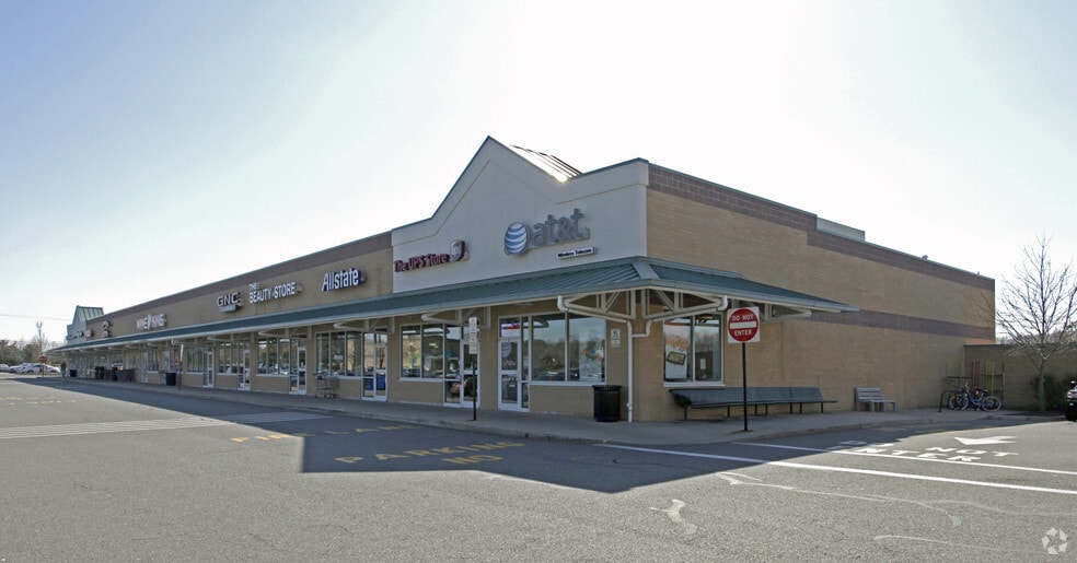 2433-2443 State Route 34, Manasquan, NJ à louer - Photo du bâtiment - Image 3 de 11