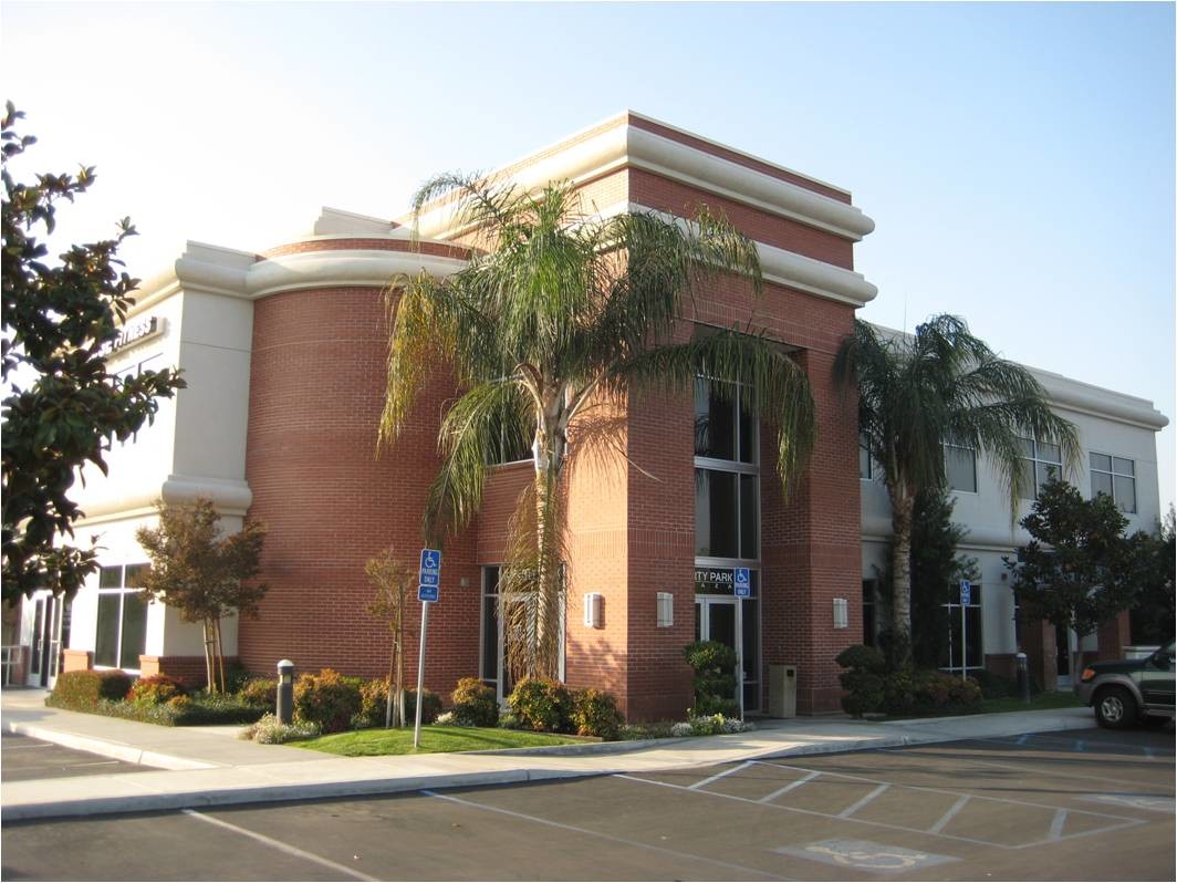 1500 Haggin Oaks Blvd, Bakersfield, CA for sale Building Photo- Image 1 of 1