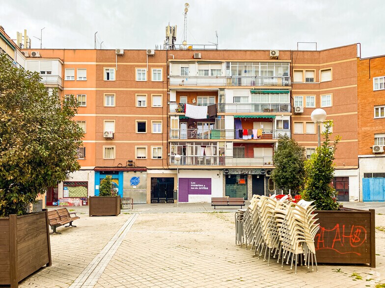 Immeuble residentiel dans Leganés, Madrid à vendre - Photo du bâtiment - Image 2 de 2
