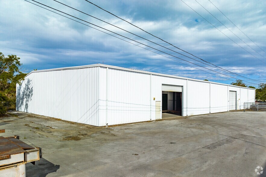 10423 Sparge St, Port Richey, FL à vendre - Photo principale - Image 1 de 29