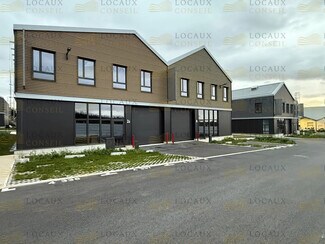 Plus de détails pour Local d'activités à louer