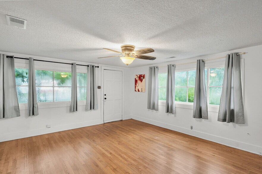 1507 Sumner Ave, Charleston, SC à vendre - Photo intérieure - Image 2 de 23