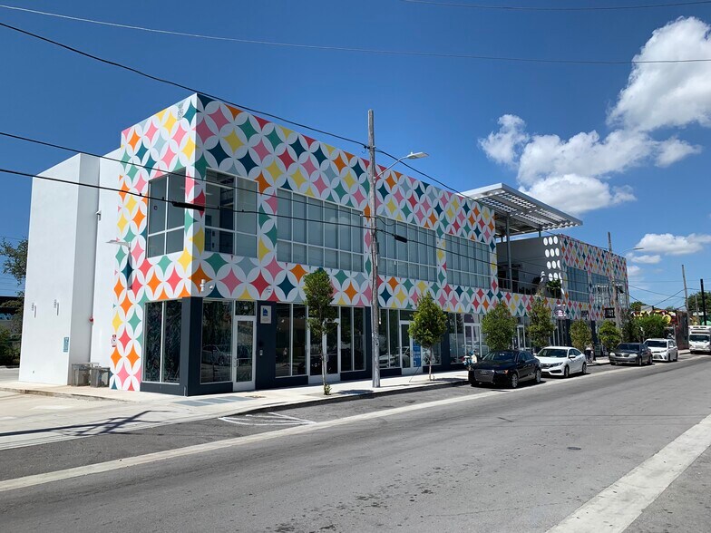 160-176 NW 26th St, Miami, FL à louer - Photo principale - Image 1 de 3