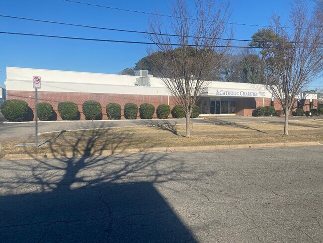 Plus de détails pour 1132 Pickett Rd, Norfolk, VA - Flex à vendre