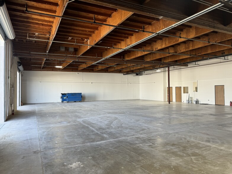 3727 Metro Dr, Stockton, CA for lease - Interior Photo - Image 3 of 7