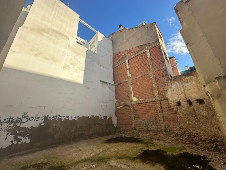 Calle del Pozo, 13, Zaragoza, Zaragoza for sale - Building Photo - Image 3 of 3