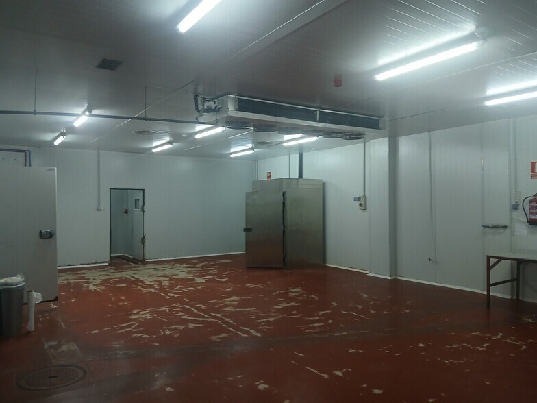 Industrial in Madrid, Madrid for lease - Interior Photo - Image 2 of 2