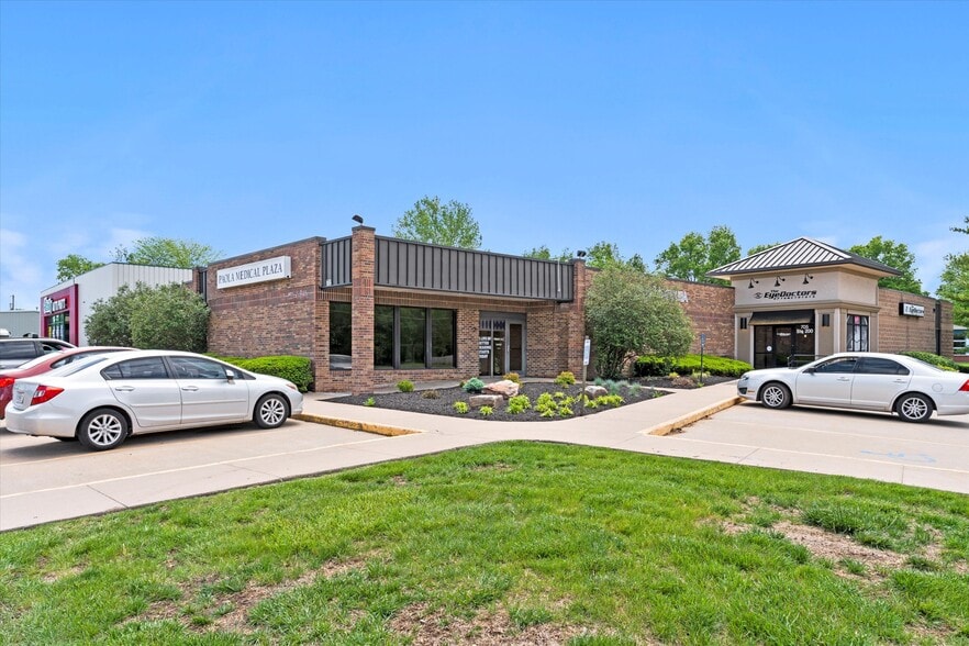 705 Baptiste Dr, Paola, KS à louer - Photo du bâtiment - Image 3 de 32