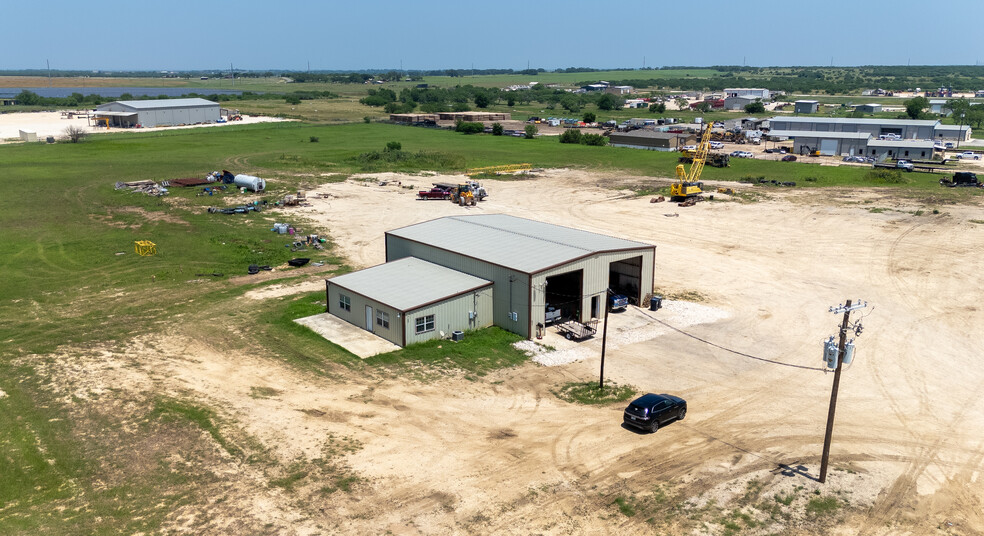 101 Rancho Grande, Floresville, TX for sale - Building Photo - Image 3 of 26