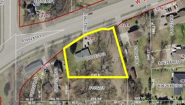 1286 W Winneconne Ave, Neenah, WI à vendre Photo du bâtiment- Image 1 de 3
