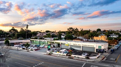 2700 Lincoln Blvd, Santa Monica, CA à louer Photo du bâtiment- Image 1 de 4