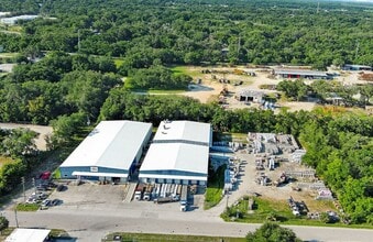 2501 Industrial St, Leesburg, FL - Aerial  map view - Image1