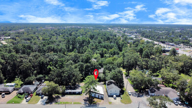 703 Everett St, Conroe, TX - Aérien  Vue de la carte - Image1