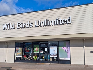 Plus de détails pour 961 Medford Ctr, Medford, OR - Commerce de détail à vendre