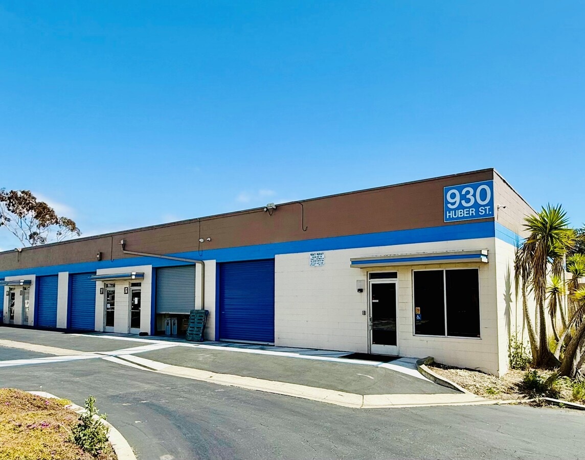 930 Huber St, Grover Beach, CA 93433 - Unité H -  - Photo intérieure - Image 1 of 8