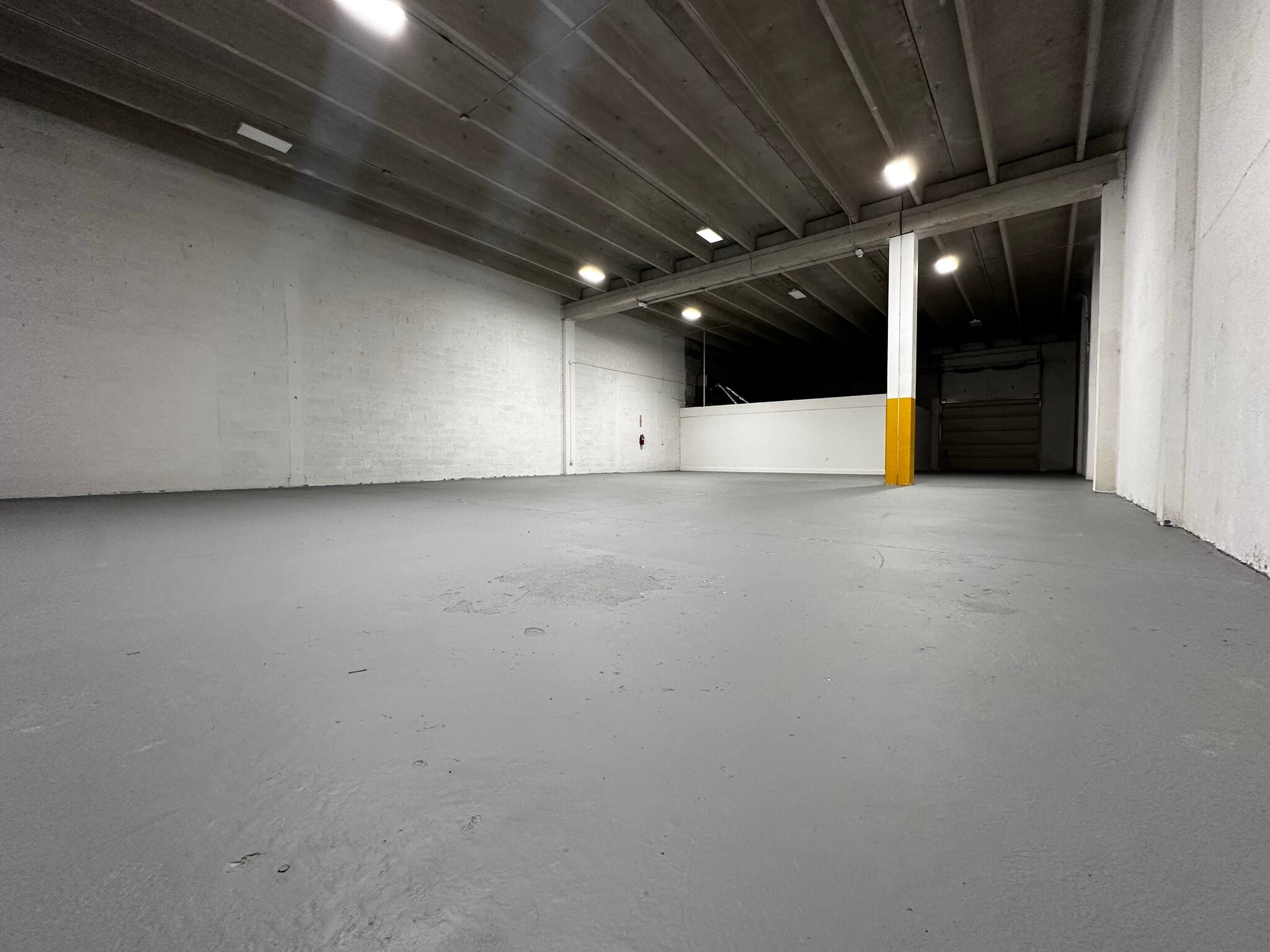 2600-2634 NW 72nd Ave, Miami, FL for lease Interior Photo- Image 1 of 10