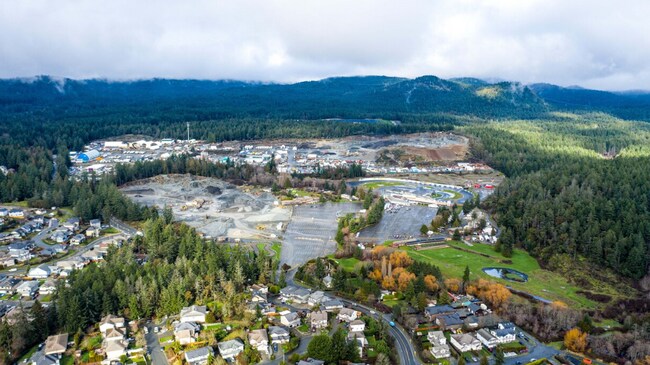 Plus de détails pour 2207 Millstream Rd, Victoria, BC - Terrain à vendre