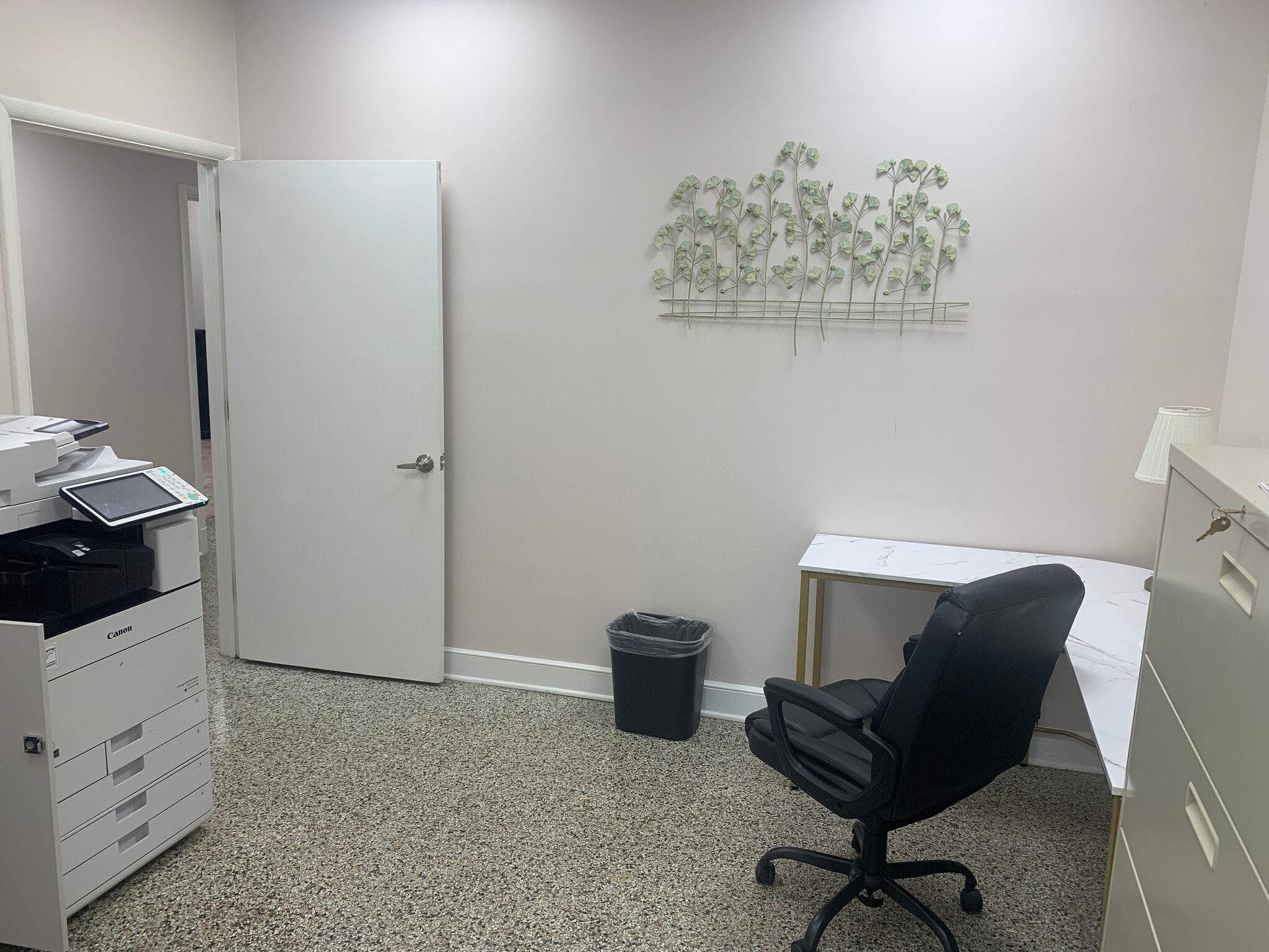 661 Madison Ave, Memphis, TN for sale Interior Photo- Image 1 of 15