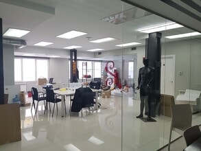 Bureau dans Madrid, Madrid à louer Photo intérieure- Image 2 de 11