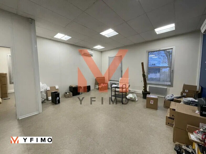 Office in SAINT-GERMAIN-EN-LAYE for lease - Interior Photo - Image 3 of 7