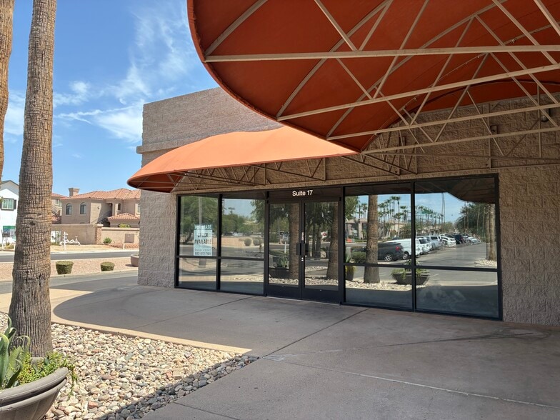 1107 E Bell Rd, Phoenix, AZ for lease - Building Photo - Image 3 of 23