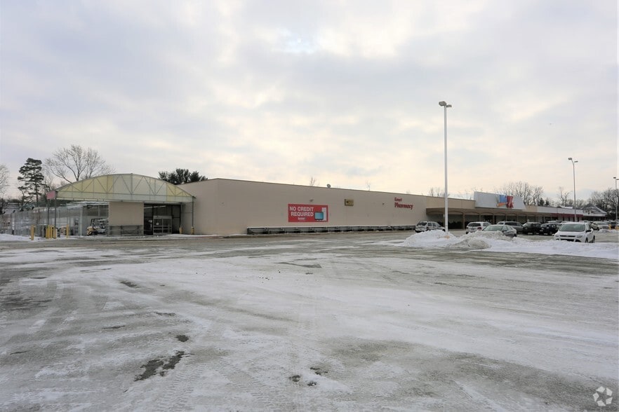 2873 W 26th St, Erie, PA for lease - Primary Photo - Image 1 of 7