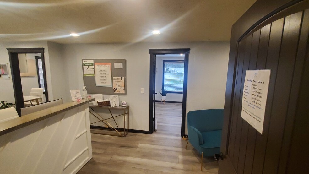 30250 SW Parkway Ave, Wilsonville, OR à vendre - Photo du bâtiment - Image 3 de 19